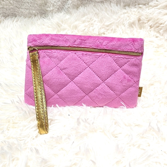 Ipsy Glam Bag December 2023 Ultra Soft Trendy Y2K Pink Gold Wristlet 💖 - Picture 1 of 2